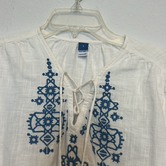 Old Navy Boho Blouse - Picture 2 of 3
